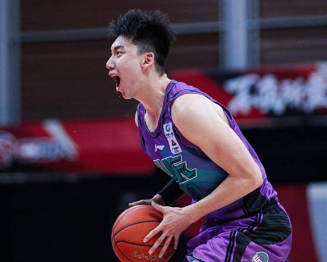 他原是篮球明星,如今在烹饪界大展宏图的简单介绍 他原是篮球明星,如今在烹饪界大展宏图的简单介绍