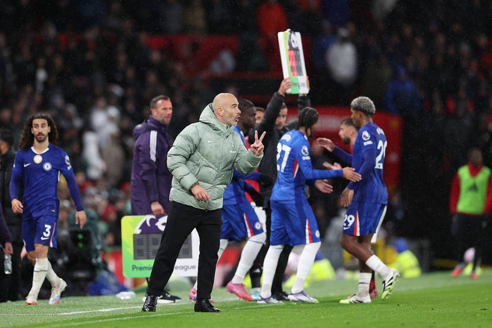 切尔西遭遇不敌,客场告负,遗憾失利 切尔西遭遇不敌,客场告负,遗憾失利