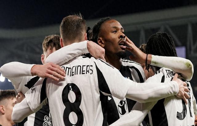 那不勒斯客场遭遇尤文图斯逆转,遗憾失利的简单介绍 那不勒斯客场遭遇尤文图斯逆转,遗憾失利的简单介绍