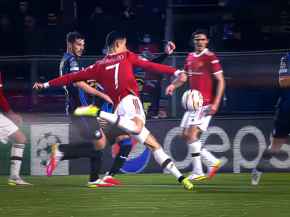 足球决赛震撼开打,巅峰对决引爆全场 足球决赛震撼开打,巅峰对决引爆全场