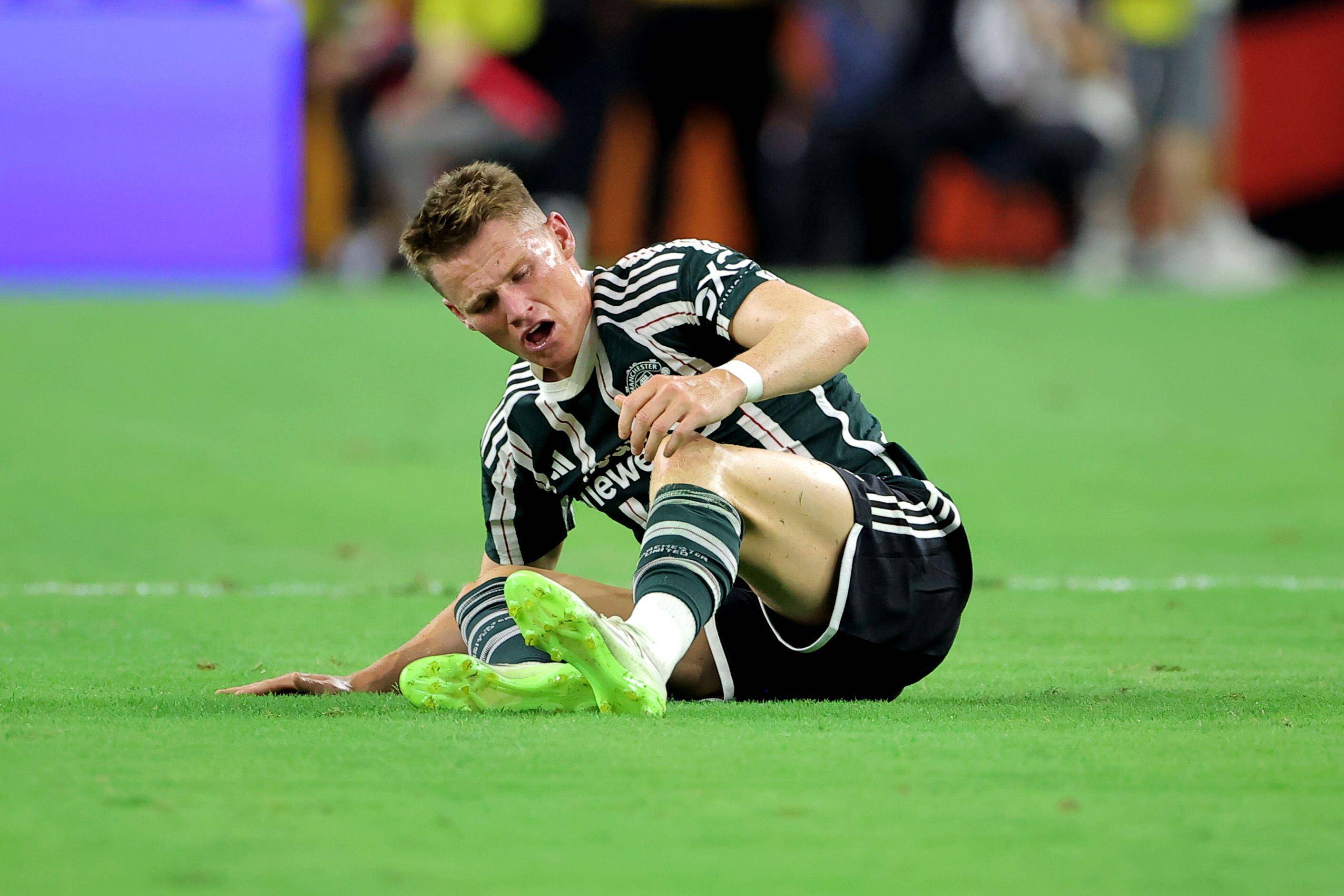 曼联险胜摩洛哥，格纳布里高光表现