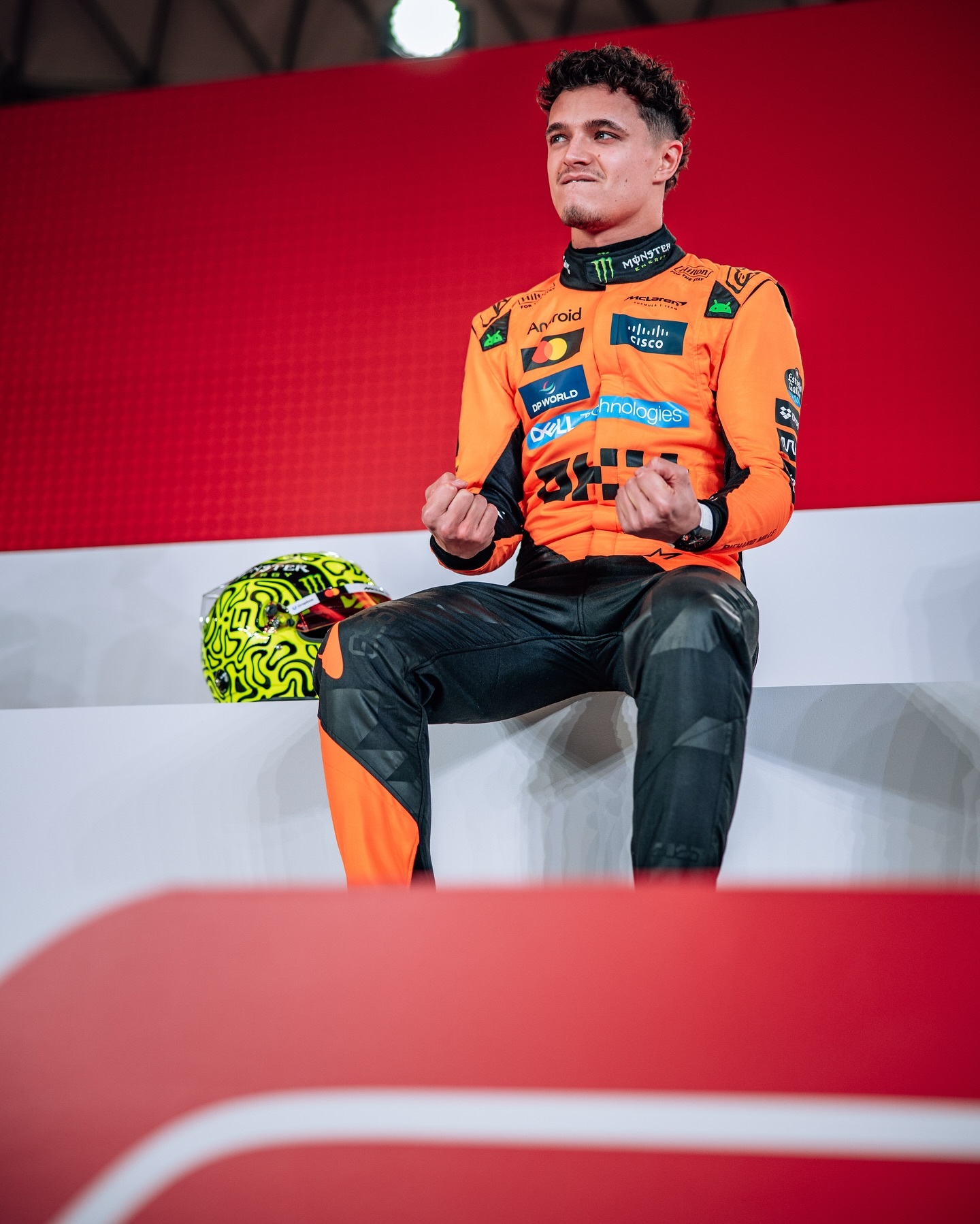 阿斯顿马丁力克红牛车队,皮亚斯特里高光表现 阿斯顿马丁力克红牛车队,皮亚斯特里高光表现