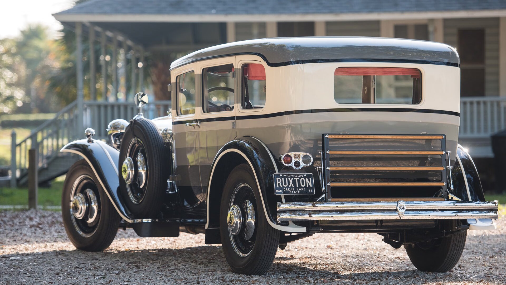 犹他高原的围棋棋盘，当爵士用哈登的钥匙淘汰了上海