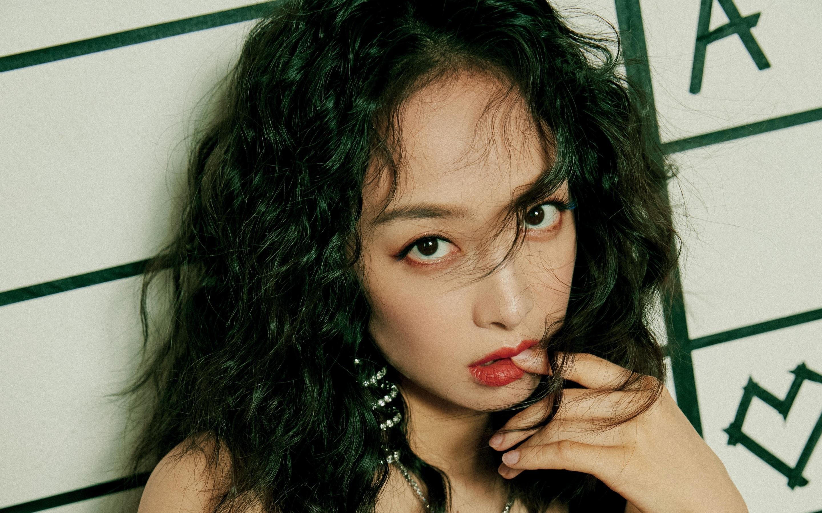 雷火电竞下载-当克瓦拉茨赫利亚撕开防线，冰岛冷焰为何能熔断中国长城？