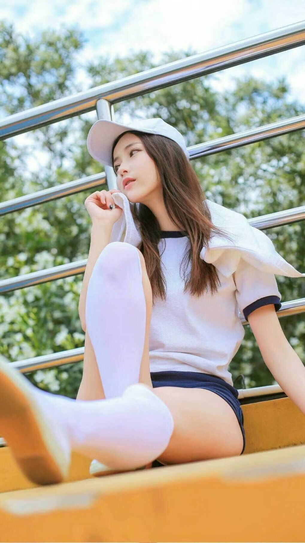 沙漠风暴席卷东瀛，2026世界杯B组焦点战，阿联酋完胜日本，拉什福德铁血统治诠释硬核足球