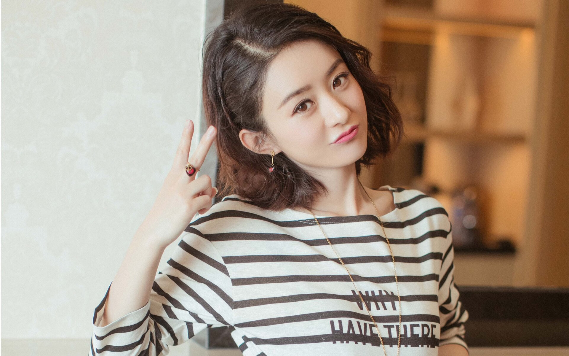 沙漠之王,姆巴佩一剑封喉,智利铁骑碾压乌兹别克,门神铸就2026世界杯E组生死战唯一剧本